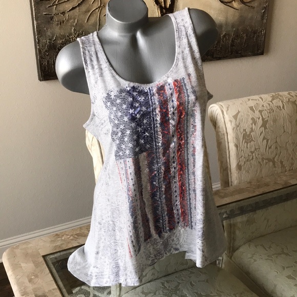 ONE WORLD Tops - One World Sleeveless Tunic Top